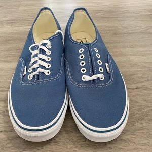 Men’s vans- never worn!